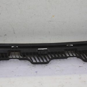 VW Golf Rear Bumper Support Bracket 2013 TO 2017 5G6807863 Genuine - Image 4