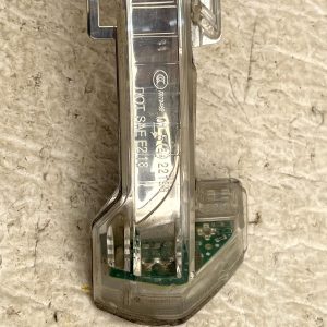 VW Passat B8 Right Wing Mirror Turn Indicator 2014 TO 2023 3G0949102A Genuine 17 VW Passat B8 Right Wing Mirror Turn Indicator 2014 TO 2023 3G0949102A Genuine - Image 5