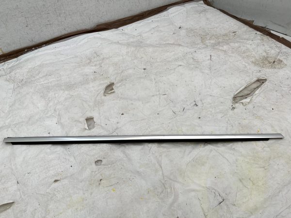 VW-Passat-CC-Front-Right-Door-Window-Chrome-Molding-2008-TO-2017-3C8837476F-177616469578