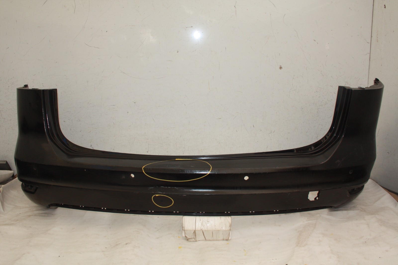 VW Sharan Rear Bumper 2010 TO 2015 7N0807421B Genuine *DAMAGED*
