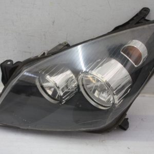 Vauxhall Astra H Left Side Headlight 24451030 Genuine *DAMAGED* - Image 1