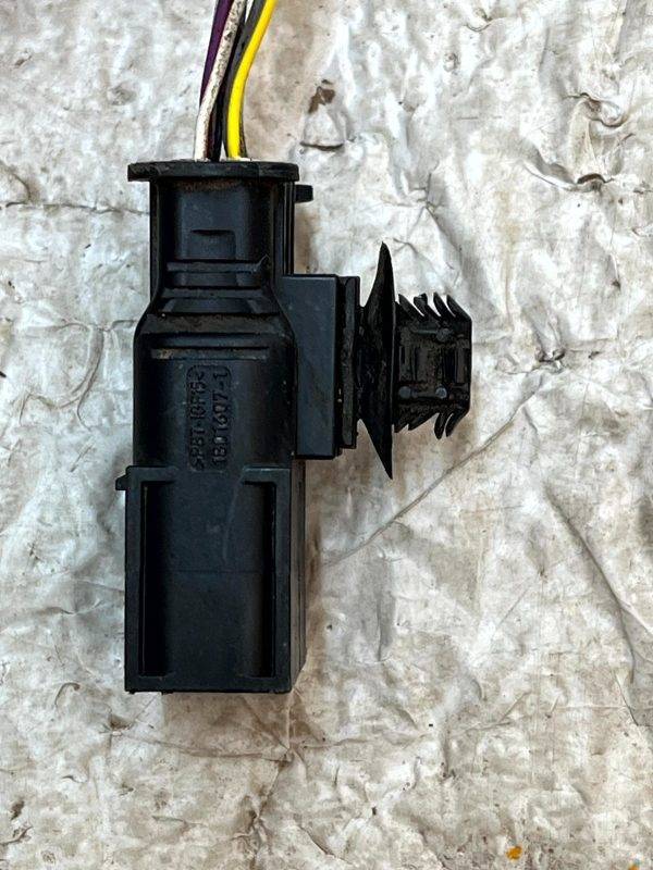 Vauxhall Grandland MK1 Wiring Loom Harness Plug Connector 1801607-1 Genuine 3 Vauxhall Grandland MK1 Wiring Loom Harness Plug Connector 1801607 1 Genuine 178234338408 4