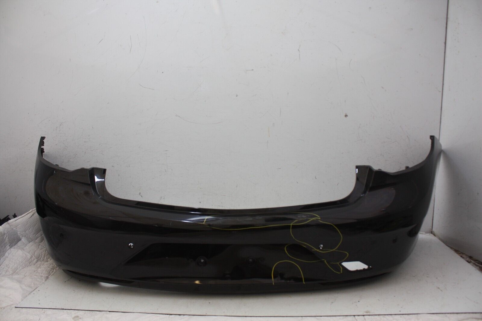 Vauxhall Insignia B Rear Bumper 2017 TO 2020 39145310 Genuine *DAMAGED*