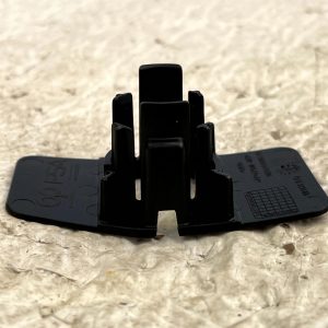 Vauxhall Mokka B Rear Bumper PDC Parking Sensor Bracket 20-25 16808021 Genuine - Image 12