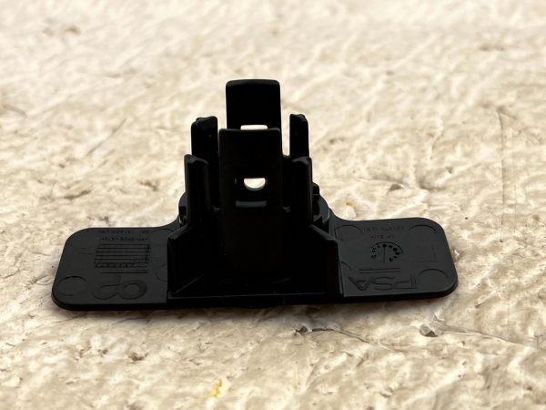 Vauxhall Mokka B Rear Bumper PDC Parking Sensor Bracket 20 25 16808021 Genuine 178313756928 15