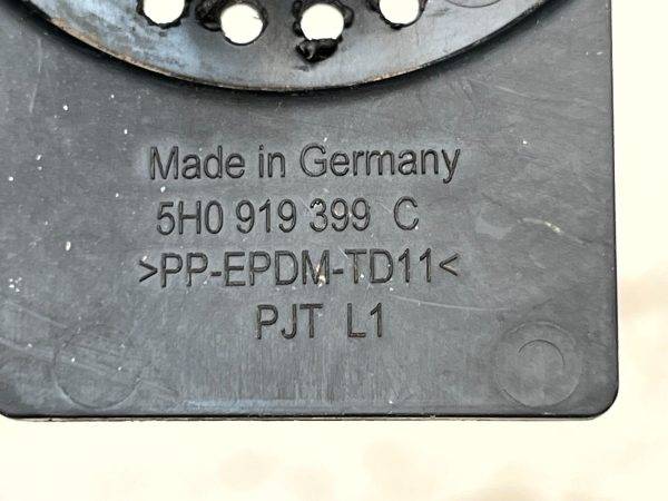 Volkswagen Golf Front Bumper Left PDC Parking Sensor Bracket 5H0919399C Genuine 6 Volkswagen Golf Front Bumper Left PDC Parking Sensor Bracket 5H0919399C Genuine 178541969008 7
