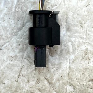 Volkswagen ID.3 Bumper Parking Sensor Plug Conector 2021 ON 1EA973703D Genuine - Image 4