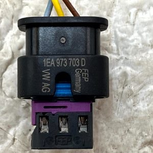 Volkswagen ID.3 Bumper Parking Sensor Plug Conector 2021 ON 1EA973703D Genuine - Image 9