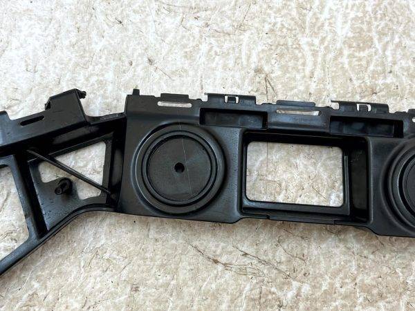 Volkswagen Polo Mk6 Rear Right Bumper Mount Bracket 2018 2022 5239702ND4 Genuine 178560614178 11