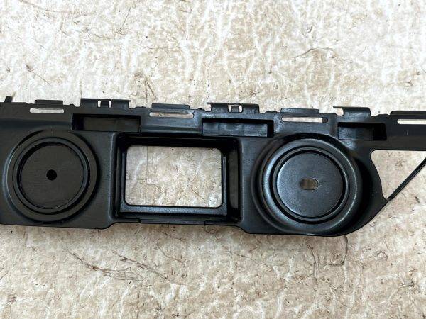Volkswagen Polo Mk6 Rear Right Bumper Mount Bracket 2018 2022 5239702ND4 Genuine 178560614178 12