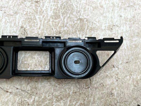 Volkswagen Polo Mk6 Rear Right Bumper Mount Bracket 2018 2022 5239702ND4 Genuine 178560614178 13