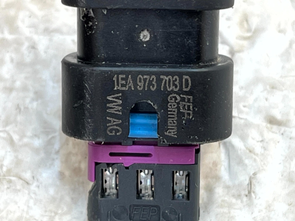 Volkswagen T-Cross PDC Parking Sensor Plug Connector 2019 ON 1EA973703D Genuine 7 Volkswagen T Cross PDC Parking Sensor Plug Connector 2019 ON 1EA973703D Genuine 178427413748 8