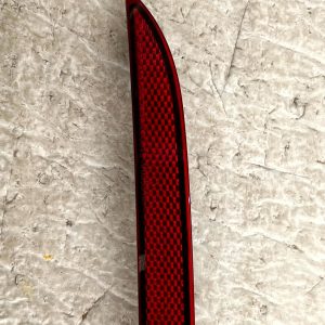 Volkswagen Tiguan MK3 Rear Bumper Left Side Reflector 2024 ON 571945105 Genuine - Image 3