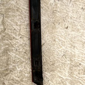 Volkswagen VW Tiguan Rear Center Lower Light Reflector 2024 ON 571945109 Genuine - Image 18