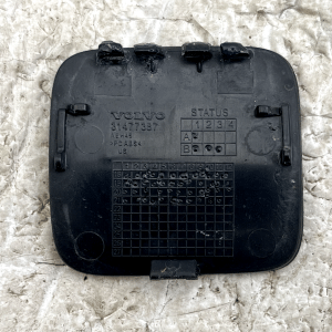 Volvo S60 Rear Bumper Tow Hook Cap Cover 2018 TO 2023 31477387 Genuine 15 Volvo S60 Rear Bumper Tow Hook Cap Cover 2018 TO 2023 31477387 Genuine - Image 4
