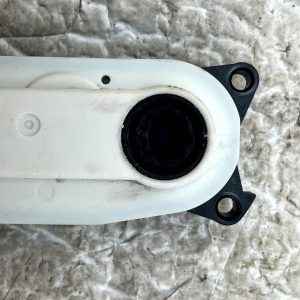 Volvo XC40 HVAC Air Intake Actuator Motor 6477R1005 Genuine - Image 3