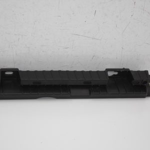 Volvo XC90 Front Left Side Skirt Bracket 2015 ON 32216523 Genuine - Image 3