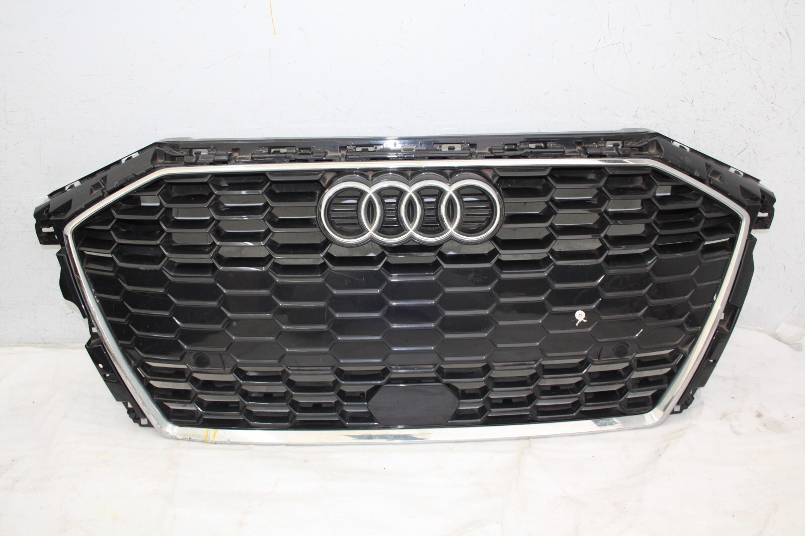 Audi A3 S Line Front Bumper Grill 2020 TO 2024 8Y0853651B Genuine *DAMAGED*