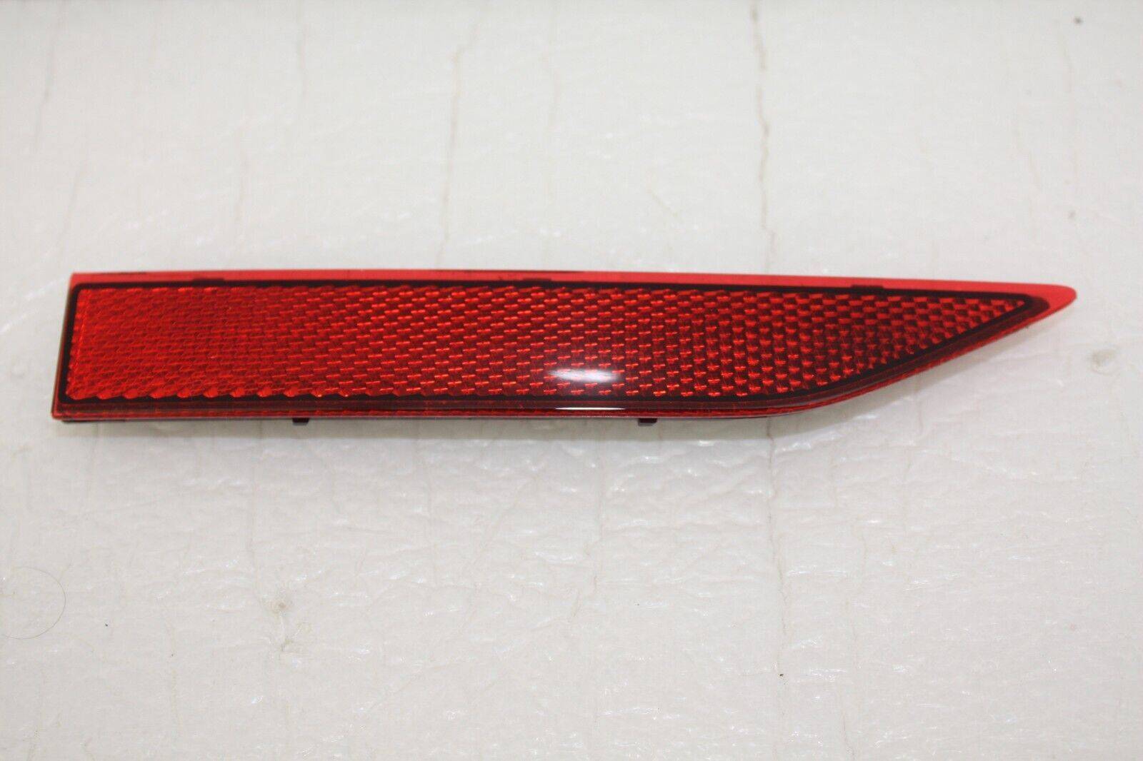 Audi A4 B9 Rear Bumper Right Side Reflector 8W0945104B Genuine 176485825529