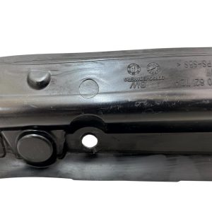 Audi A4 Front Right Wing Trim Guide 2008 TO 2015 8K0821112A Genuine *DAMAGED* - Image 4