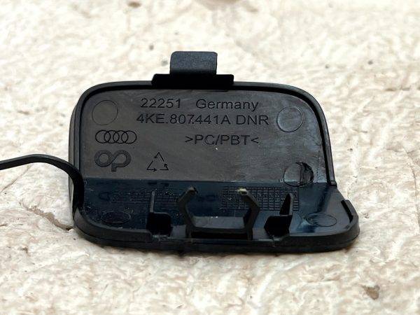 Audi E Tron Rear Bumper Tow Hook Eye Cap Cover 2019 TO 2022 4KE807441A Genuine 178423096949 5