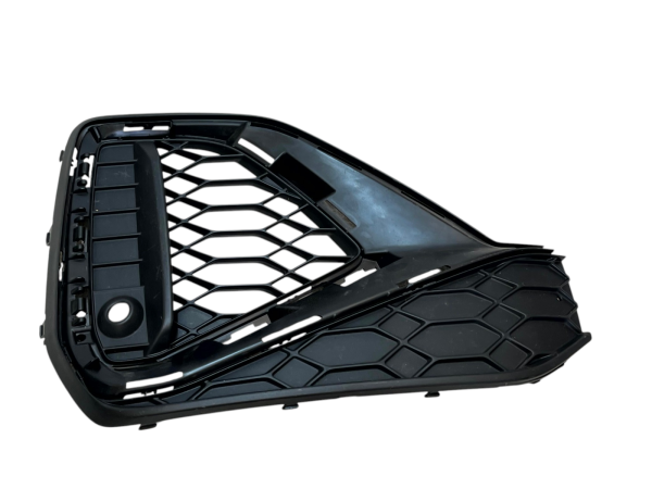 Audi-Q2-Front-Bumper-Right-Side-Fog-Light-Grille-2020-ON-81A807682Q-Genuine-178448260809 Audi Q2 Front Bumper Right Side Fog Light Grille 2020 ON 81A807682Q Genuine 178448260809
