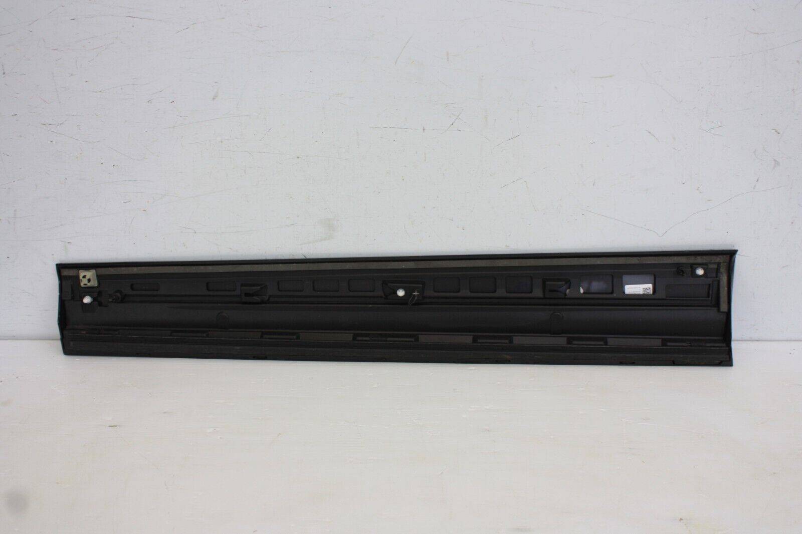 Audi-Q2-Front-Right-Side-Door-Moulding-81A853960B-Genuine-175889303549-10