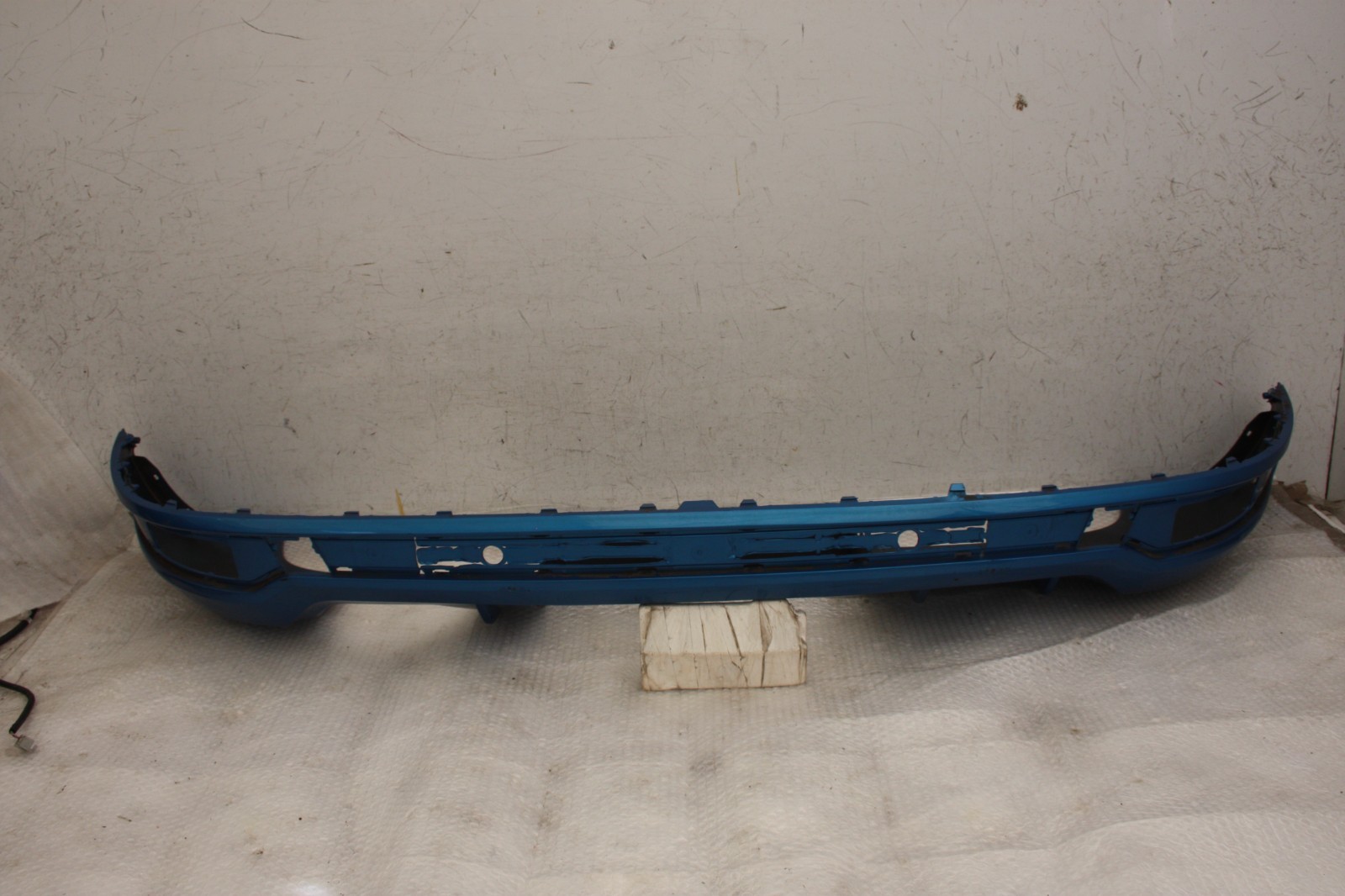 Audi Q3 S Line Rear Bumper Lower Section 2015 TO 2018 8U0807521AQ *DAMAGED*