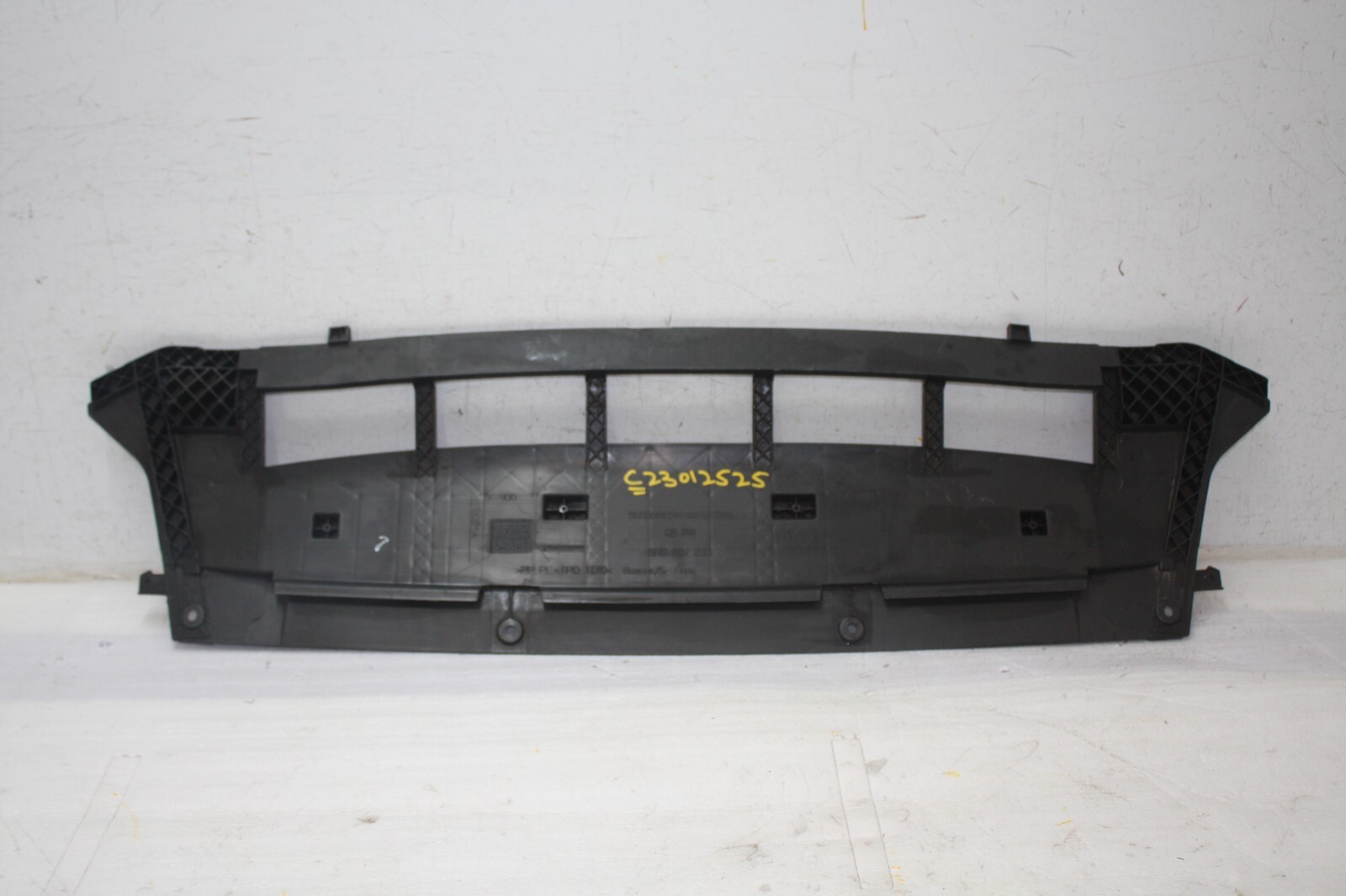 Audi Q5 Front Bumper Under Tray 2012 TO 2017 8R0807233C Genuine