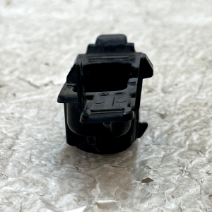 Audi Q5 Parktronic Holder Bracket 80A919267F Genuine - Image 7