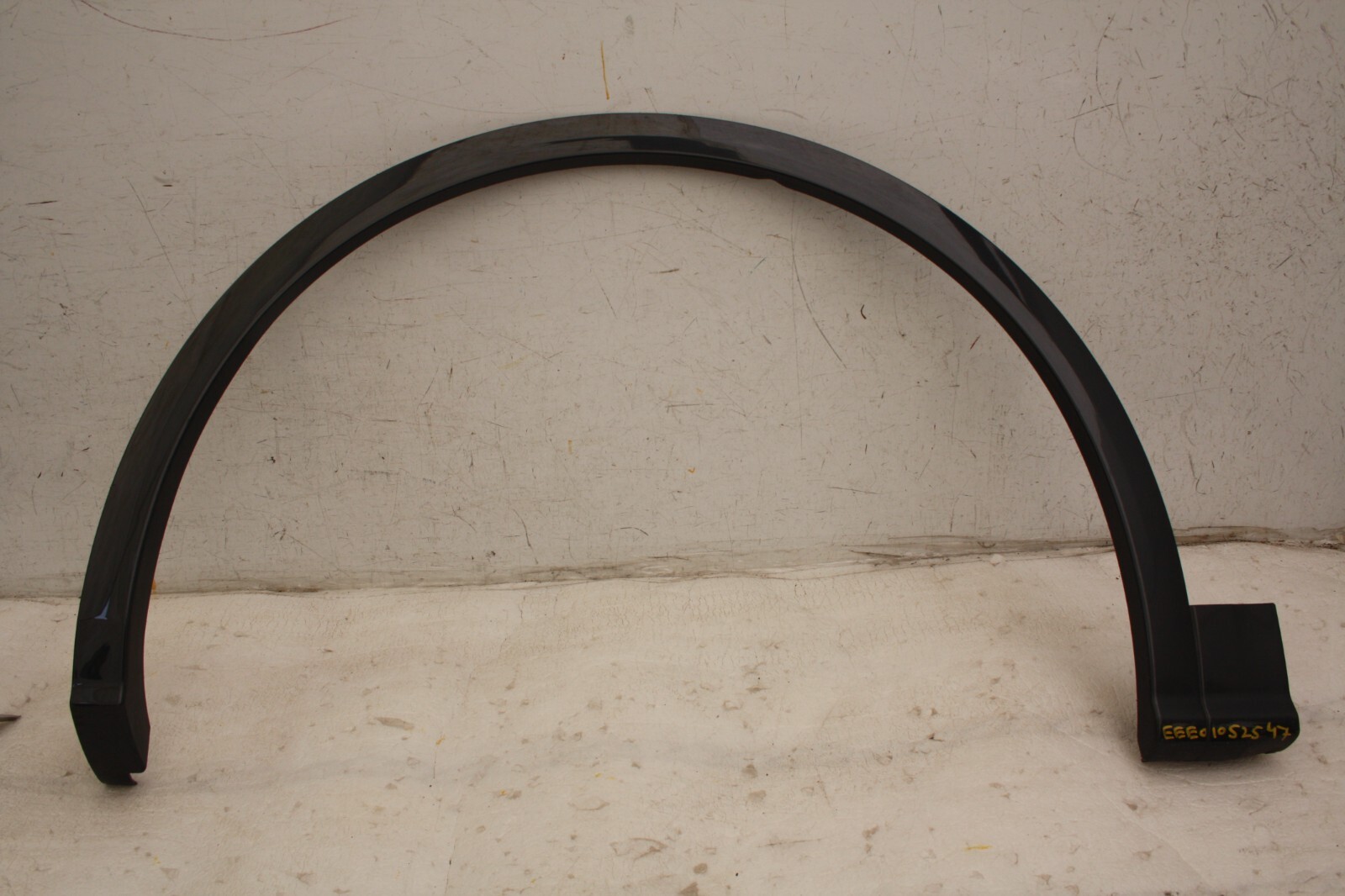 Audi Q5 S Line Front Left Wheel Arch 80A853717F Genuine
