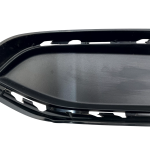 Audi Q6 E-Tron Front Bumper Right Side Trim Cover 2024 ON 85H853334 Genuine - Image 3