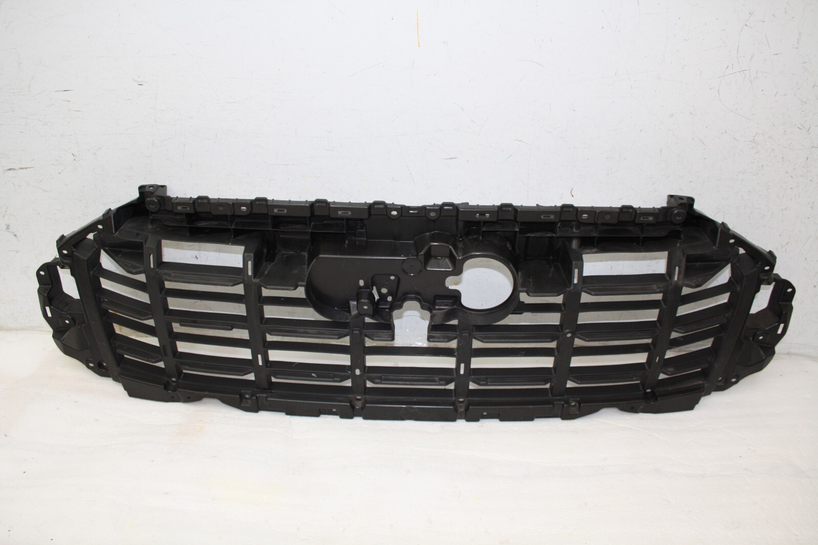 Audi Q7 Front Bumper Grill Support Bracket 2019 ON 4M0807233D Genuine