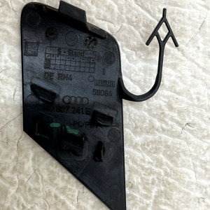 Audi Q7 Front Bumper Tow Cover 2019 TO 2024 4M0807241E Genuine - Image 8