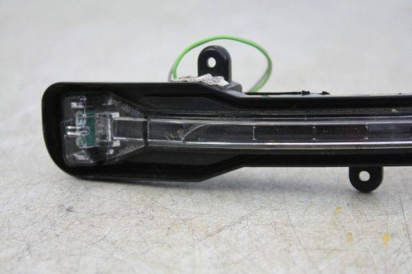 Audi Q7 Right Mirror Indicator Light 4L0949102A Genuine 2010 to 2017 clearance 178234289369 3