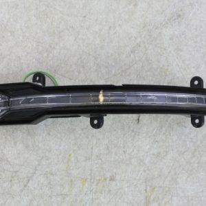 Audi Q7 Right Mirror Indicator Light 4L0949102A Genuine 2010 to 2017 clearance - Image 1