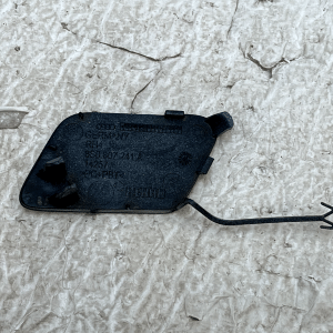 Audi TT TTS Front Bumper Tow Towing Eye Hook Cover 8S0807241A Genuine - Image 3