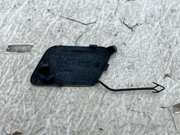 Audi TT TTS Front Bumper Tow Towing Eye Hook Cover 8S0807241A Genuine 178498763799 3