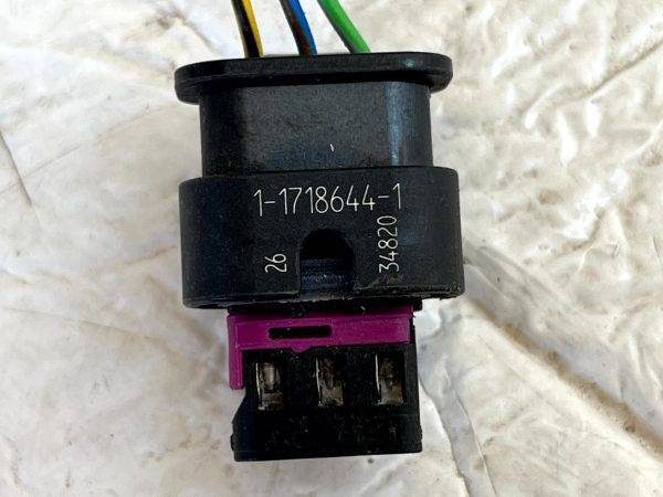 Audi VW Mercedes 3 Pin PDC Sensor Wiring Loom Plug Connector 1 1718644 1 Genuine 178442861039 8