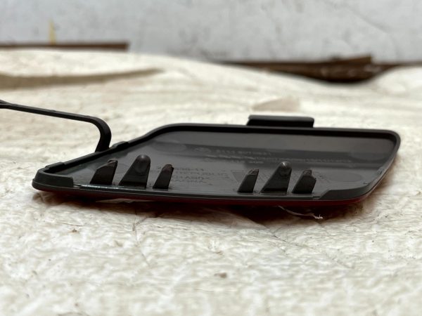 BMW 1 Series F40 M Sport Front Bumper Tow Eye Cover 19-24 51118070931 Genuine 7 BMW 1 Series F40 M Sport Front Bumper Tow Eye Cover 19 24 51118070931 Genuine 178505032769 8