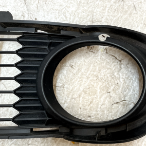 BMW 3 E92 E93 M Sport Front Bumper Right Fog Light Grille 51118038936 Genuine - Image 5