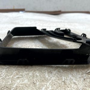 BMW 3 Series G20 G21 M Sport Front Bumper Right Grille Trim 2023 ON 51118085458 - Image 12