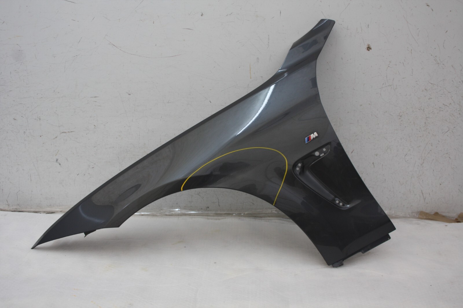 BMW 4 Series F32 F33 F36 M Sport Front Left Side Wing 13 TO 20 Genuine *DAMAGED*