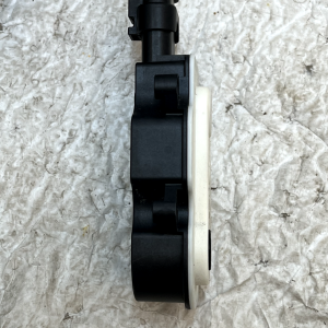BMW 5 Series F10 F11 HVAC Air Flap Actuator Motor 6466R151 Genuine - Image 5