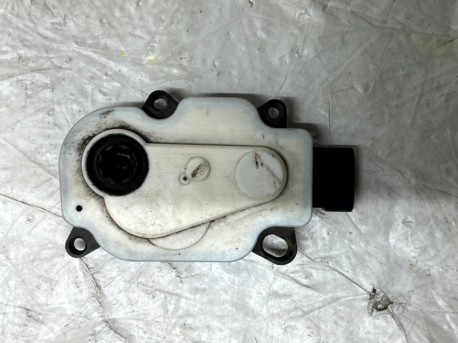 BMW 5 Series F10 F11 HVAC Air Intake Actuator Motor 719316809 Genuine