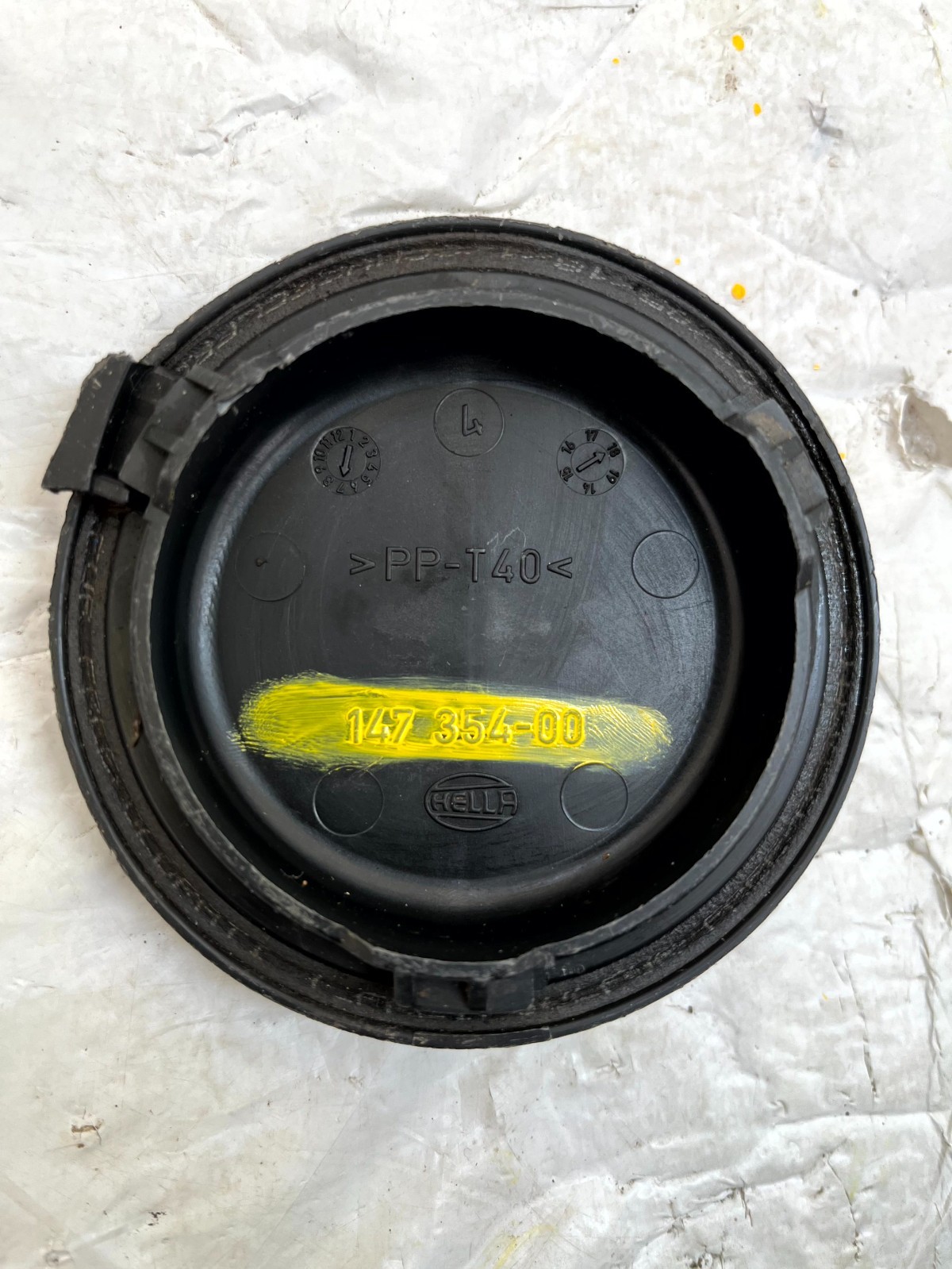 BMW 5 Series F10 F11 Headlight Dust Cover Cap 14735400 Genuine