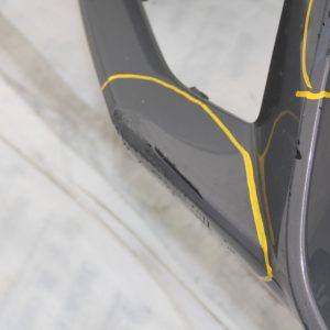 BMW 5 Series G30 G31 M Sport Front Bumper 20-23 51118098644 Genuine *DAMAGED* - Image 10