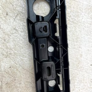 BMW 7 Series G11 Front Left Side Skirt Moulding Bracket 2015-2021 51777357135 - Image 12