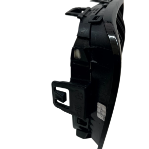 BMW M3 F80 M4 F82 F83 Front Left Chrome Kidney Grill 2352813 Genuine *DAMAGED* - Image 4