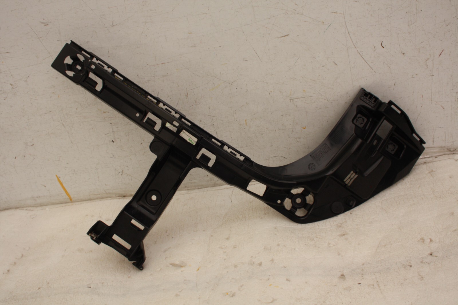BMW X1 F48 F49 Rear Bumper Right Bracket 2014 TO 2022 51127381120 Genuine